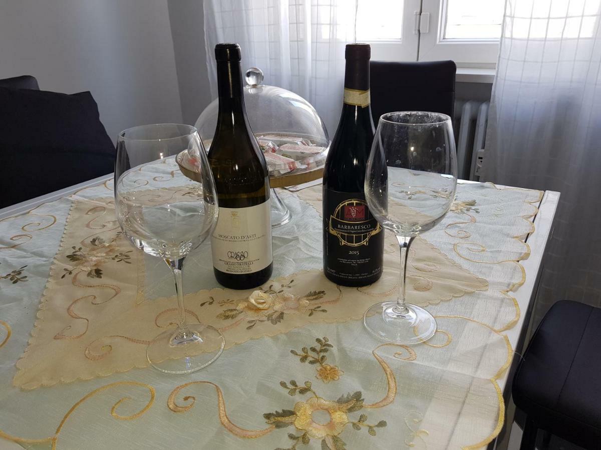 Appartamento Saretta Асти Екстериор снимка