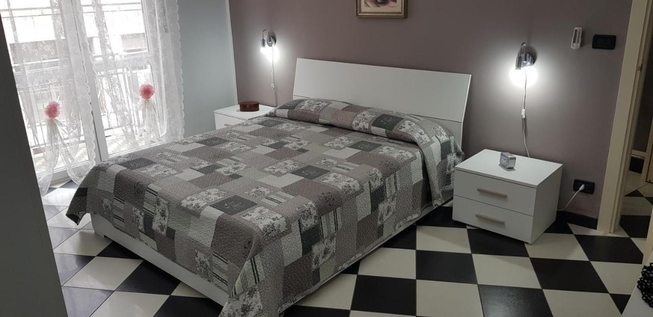 Appartamento Saretta Асти Екстериор снимка